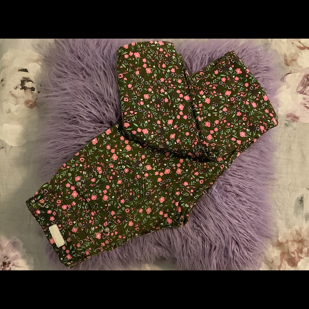 Floral Pattern Jeans 👖